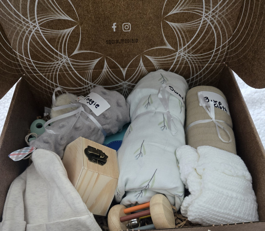 Signature Luxury Baby Box
